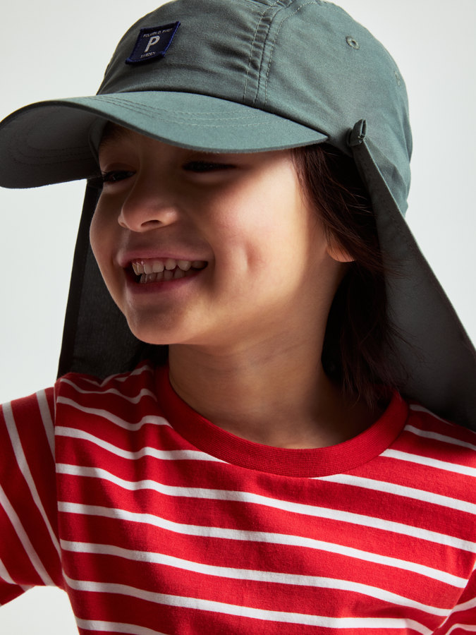 UV-keps med nackskydd