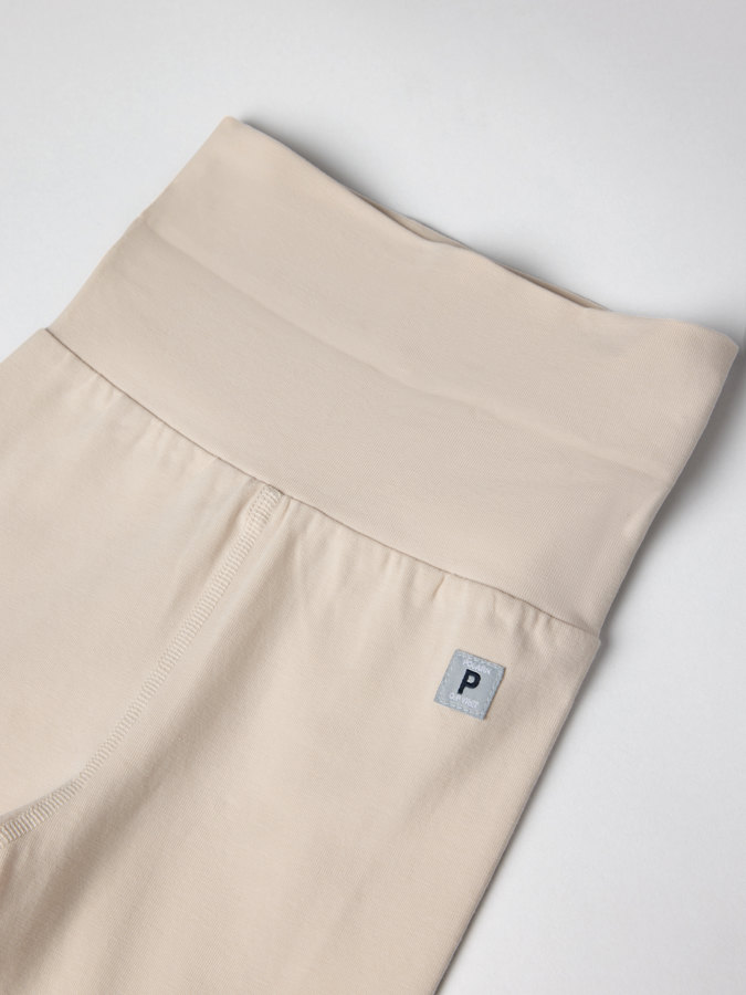 Byxa med nedvikbara muddar Byxa med nedvikbara muddar