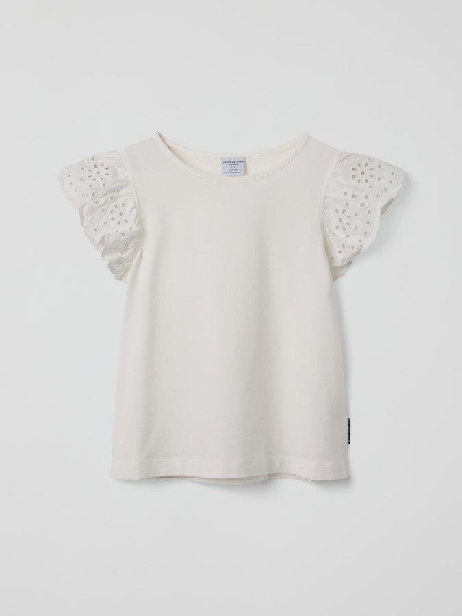 Topp med spetsärmar Topp med spetsärmar