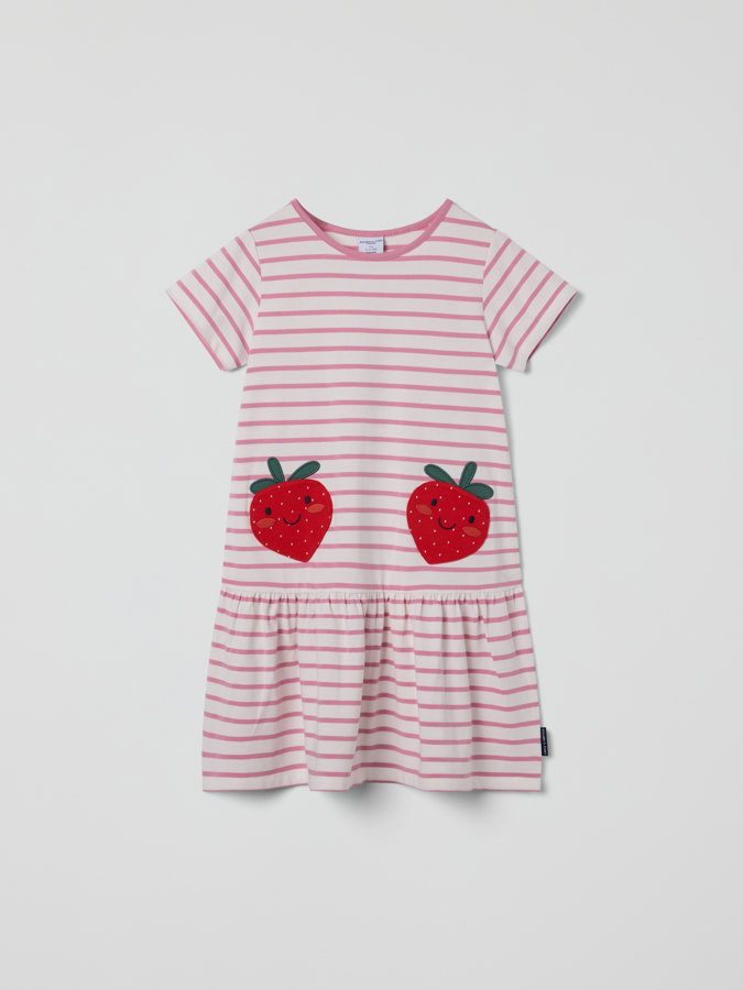 Kortärmad klänning