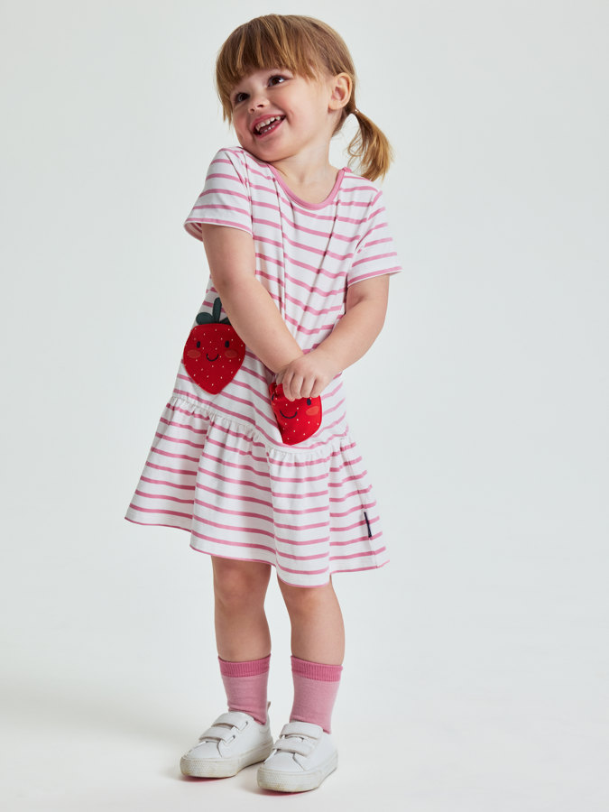 Kortärmad klänning