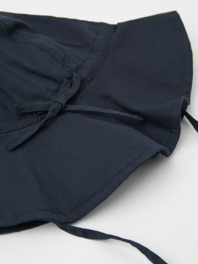 Vävd solhatt med UV-skydd Vävd solhatt med UV-skydd