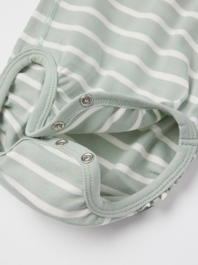 Body med omlottlagda axlar randig